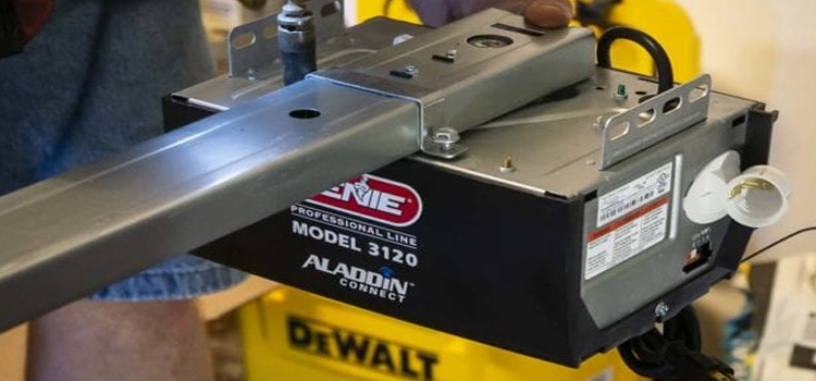 genie garage door opener repair in Wendake Beach